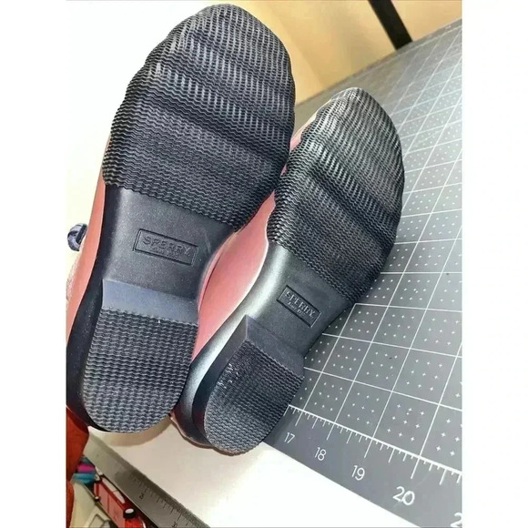 Sperry Girls Size 4M Saltwater Metallic Rose Pink Quilted Rain Duck Boots. New - Picture 4 of 5